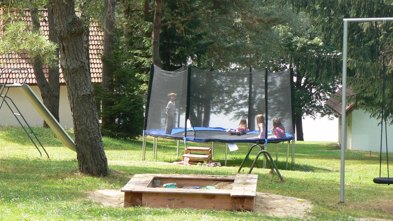 Hotel Lojzovy Paseky Frymburk Exterior foto